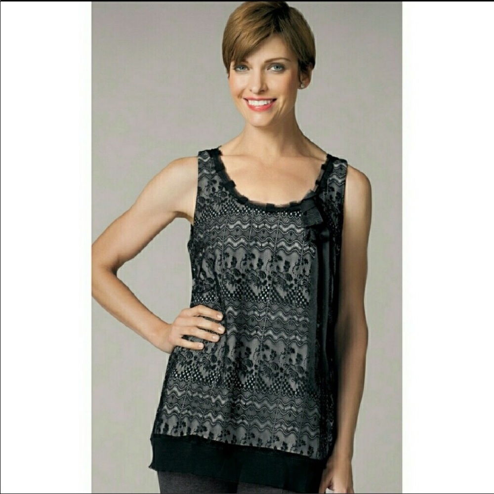 Cabi Emily black sleeveless lace overlay tank 552